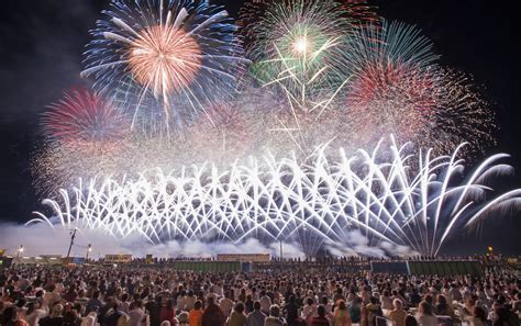 The Top Ten Fireworks Displays In Japan Part 2 Work In Japan For