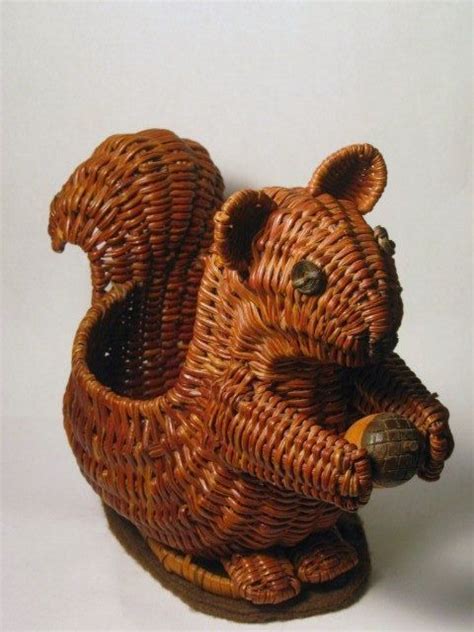 Vintage 1980s Squirrel And Acorn Fall Harvest Wicker Basket Planter