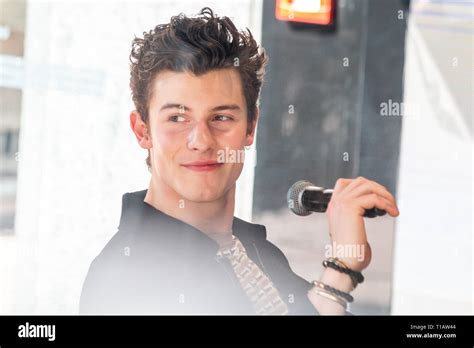 Milan Italy 24th Mar 2019 Canadian Singer Shawn Mendes Meets His