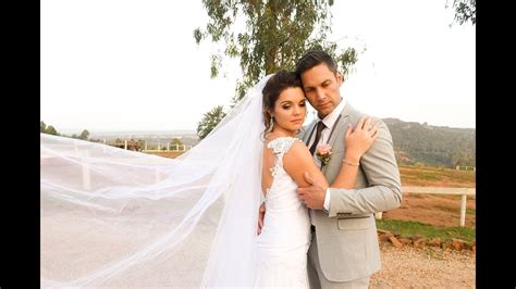 Top Billing Features The Wedding Of Stefan Ludik And Anelle Bester