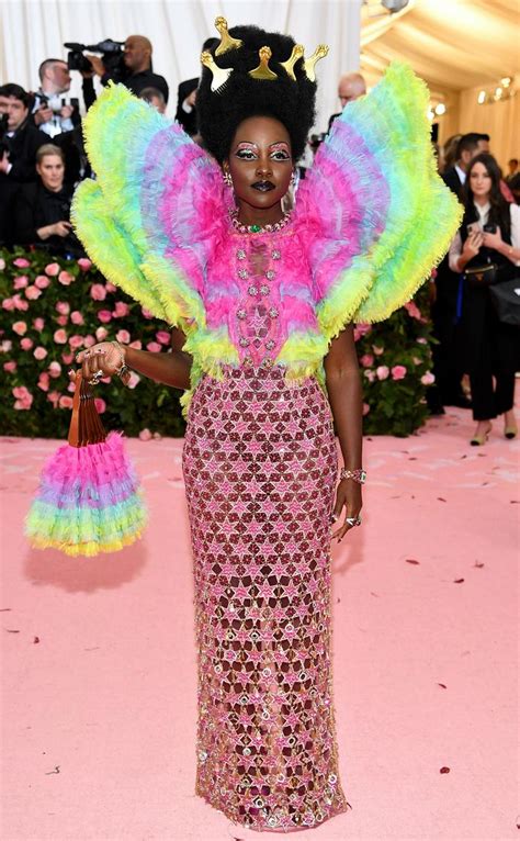 Every Look From The Met Gala Red Carpet 2019 Who What Wear Uk