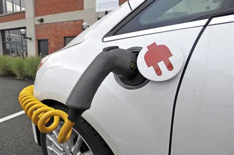 Connecticut Recharges Electric Vehicle Rebate With 2m