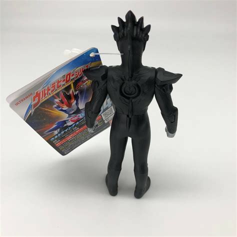 Bandai Ultraman Rb Groob Ultra Hero Series 64 Pvc Figure Tsuburaya