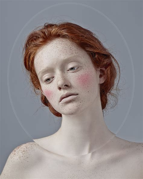 Between Innocence And Surrealism With Kristina Varaksina Fotograf A