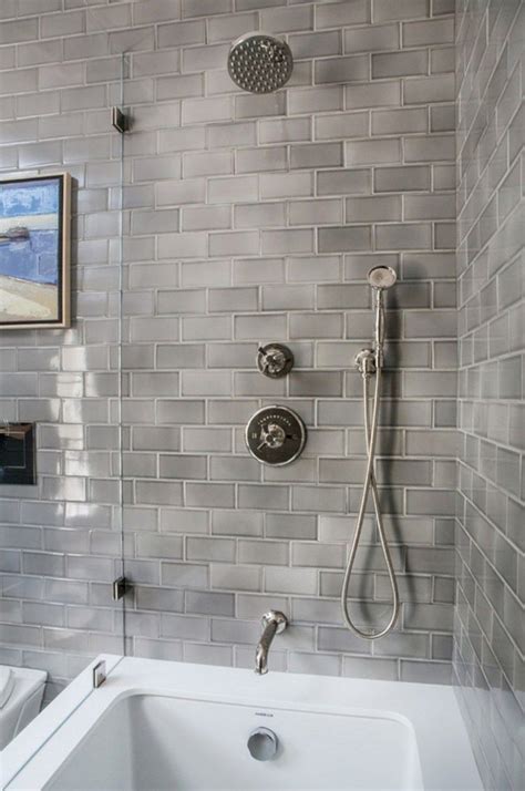 Clawfoot tub in small bathroom cialibelulas com. 58 Beautiful Subway Tile Bathroom Remodel and Renovation ...
