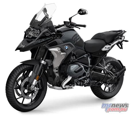 Matriculada el 25/02/2021 y con garantía oficial bmw hasta el 25/02/2024. BMW R 1250 GS Triple Black is back | Motorcycle News ...