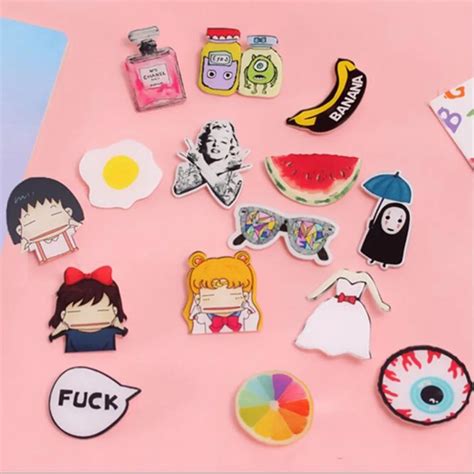 new hot anime pins for clothes kawaii icon acrylic badges fashion clothes badge backpack pin