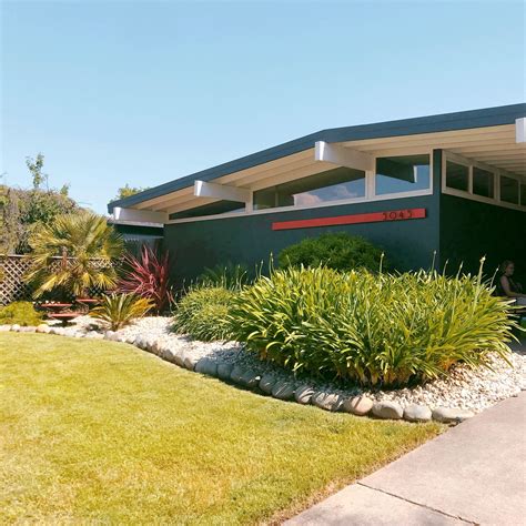 Sacramento Metro Area Mid Century Modern communities — Mid Century