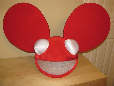 How To Build A Deadmau5 Head 9 Steps Instructables
