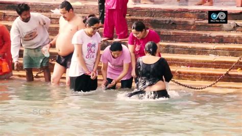 Ganga Snan Holy Bath Haridwar Harki Podi Ganga Ghat Bath Open Area Youtube