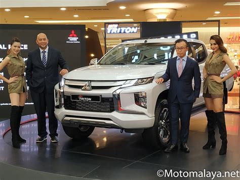 This is a new, limited to 120 units only triton pickup truck based on the highest specification mitsubishi triton sold here in malaysia, the triton adventure x variant. Mitsubishi Triton 2019 dilancarkan! Dari RM100,200 ...