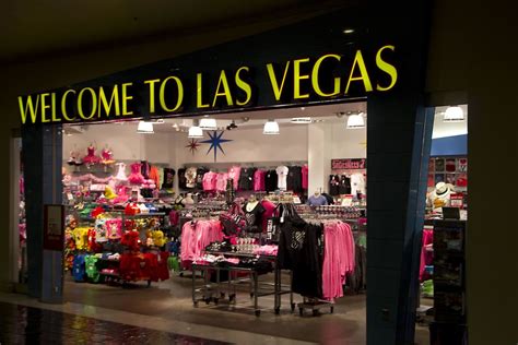 Things to do in las vegas. Las Vegas gift shop | big-ashb | Flickr