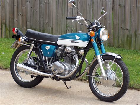 Currently 33 honda bikes are available for sale in indonesia. Honda CB350 | Motor honda, Sepeda motor, dan Motor klasik