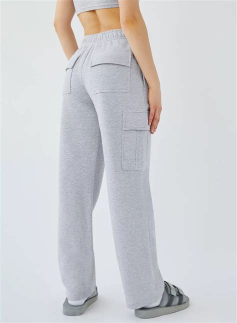 Tna Cozy Fleece Boyfriend Cargo Sweatpant Aritzia Us