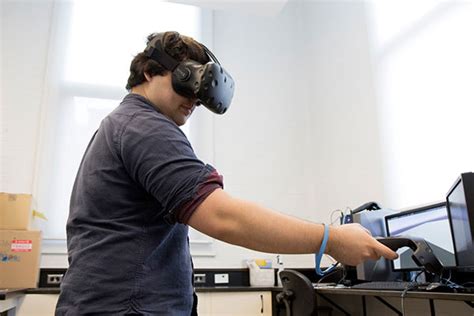 Developing A New Vr Tool To Teach Lab Techniques U Of T Engineering News