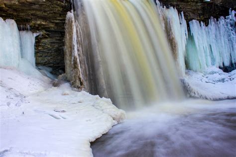 Closer view of Wequiock Falls, Wisconsin Free Stock Photo image - Free ...
