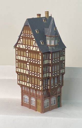 Faller Kunststoff Altstadt Reihengebäude mit Turm 2 eBay