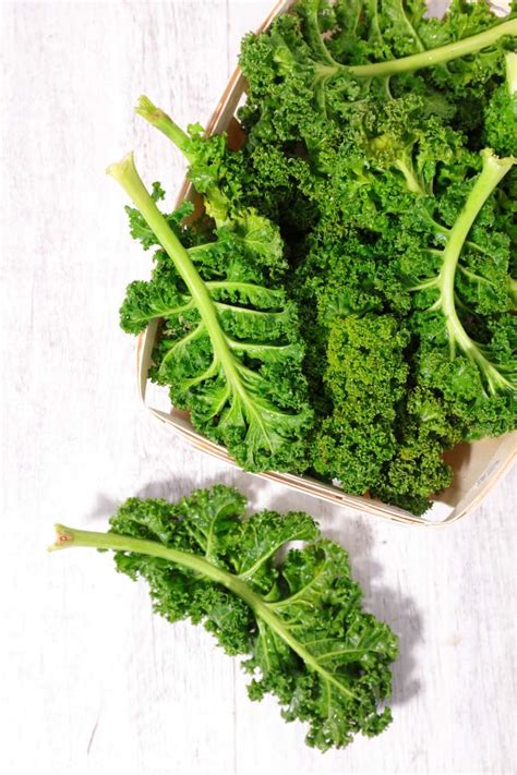 Counts as ½ carbohydrate choice; Ultimate Guide to Kale: Healthy Benefits, Recipes, - Cooks ...