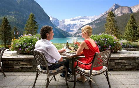 7 Scenic Restaurants In Banff And Lake Louise With Images Lake Louise