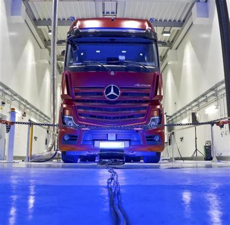 Daimler und Volvo entwickeln Brennstoffzellen für Lkw WELT