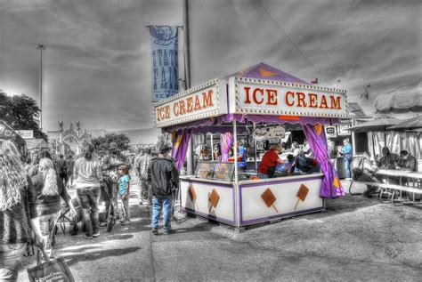 Texas State Fair Concession Stand Photograph By Dyle Warren Fine Art