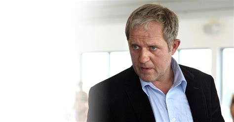 He is a male celebrity. Harald Krassnitzer - Tatort - ARD | Das Erste