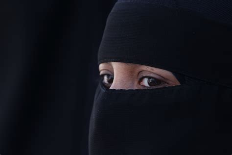 Chad Burqa Ban Islamic Face Veils Outlawed In Muslim Majority State Following Boko Haram