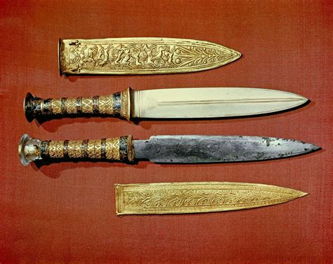 King Tutankhamun Knife Made From Meteorite Iron