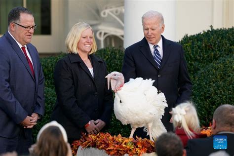 national thanksgiving turkey pardoning ceremony held in white house xinhua