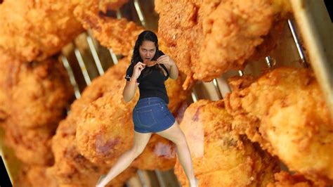 Arriba Imagen Las Chicas De Verdad Comen Pollo Frito