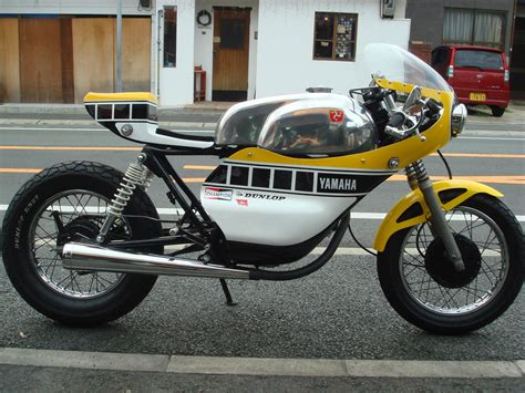 Watch this incredible video showing the transformation. Yamaha YD 125 Cafe Racer - Lsr Bikes