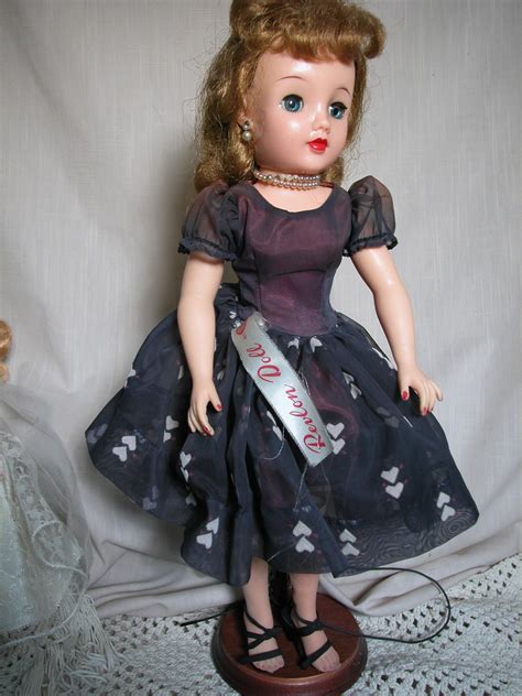Ideal Miss Revlon Doll Vt 18 All Original 1950s Antique Dolls Dolls