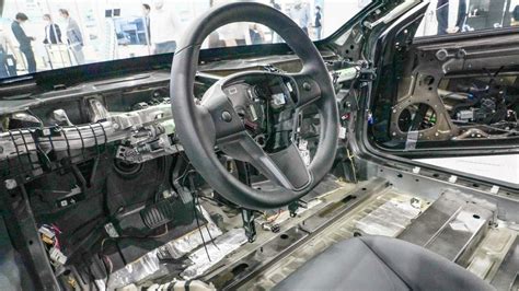 テスラ『モデル3』解体展示など〜『テクノフロンティア 2021』電気自動車関連レポート Evsmartブログ