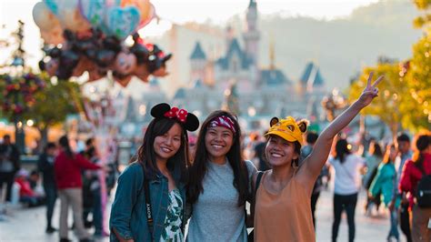 The Complete Hong Kong Disneyland Guide Secrets Tips And Magical Must Dos The Travel Intern