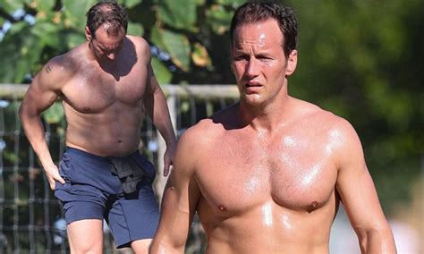 Patrick Wilson Goes For A Run On The Gold Coast Daily Mail Online