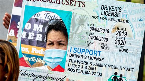 Local Mayors Say Undocumented Immigrants Should Be Able To Get Licenses