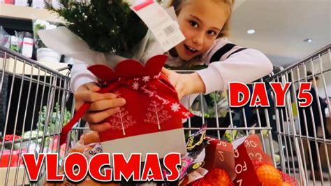 Christmas Grocery Shopping Challenge Vlogmas 2018 Day 5 Youtube