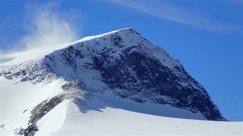 Galdhøpiggen Toppen Av Norge Med Guide Frå Fyrst Og Fremst