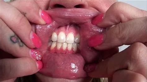 tay s lips tongue and mouth mp4 taylors fetish emporium clips4sale