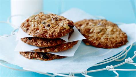 As a recipe blogger, it's basically my job to whip up yummy treats and test them out on your behalf. Muesli cookies | Recipe | Muesli cookies, Recipes, High fiber foods