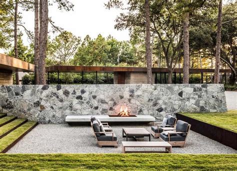 5 Luxury Home Outdoor Living Design Ideas