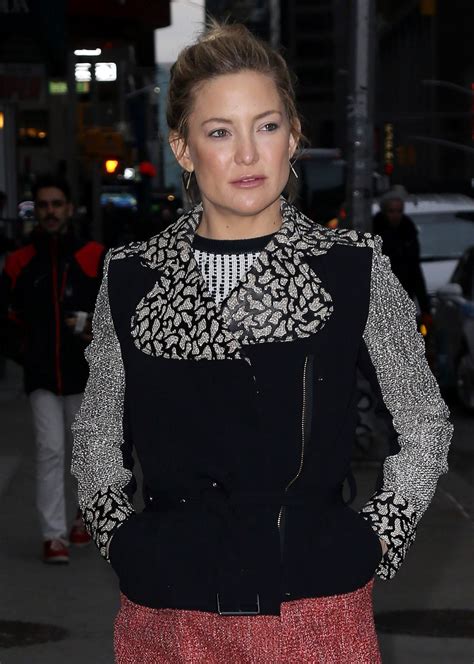 Kate Hudson Arrives At Late Show With Stephen Colbert In New York 0217