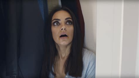 Mila Kunis Ashton Kutcher And Shaggy Team Up In Cheetos Super Bowl ‘it Wasnt Me Spot Via