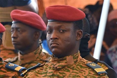 Burkina Faso Le Putschiste Ibrahim Traoré Président De La Transition
