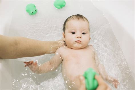 10 Best Baby Bath Sponge For Bathing A Baby Bathe Newborn