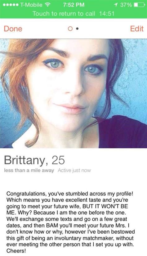44 Hilarious Tinder Profiles Wed Definitely Right Swipe On Funny