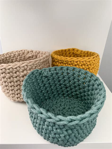 Free Easy Crochet Basket Pattern