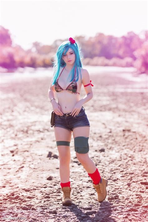 Aḿу Тḩuńdеrоlṫ Dragon Ball Bulma naked photos leaked from Onlyfans Patreon Fansly