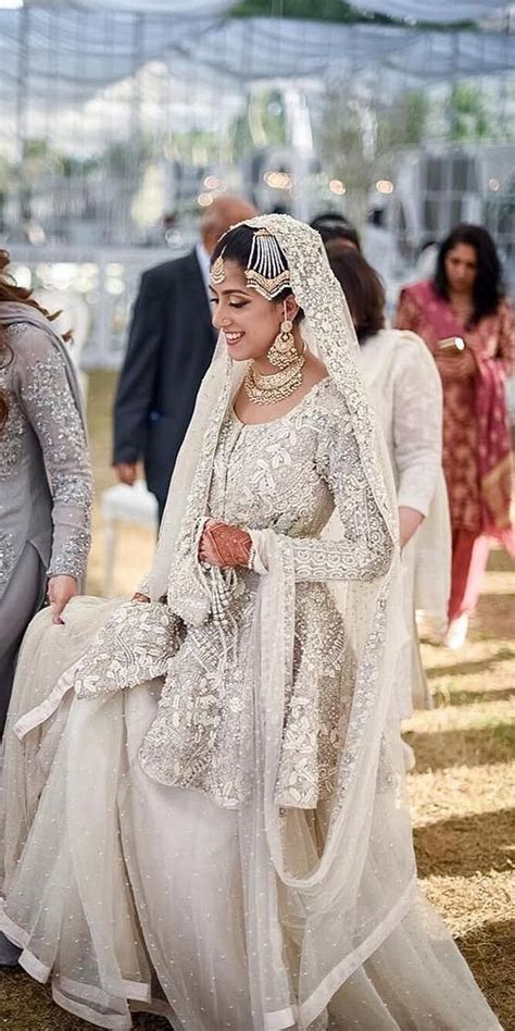 Exciting Indian Wedding Dresses That Youll Love Indian Wedding Free Download Nude Photo Gallery