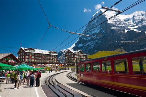 Lake Como Sankt Moritz Swiss Alps And Bernina Train From Milan